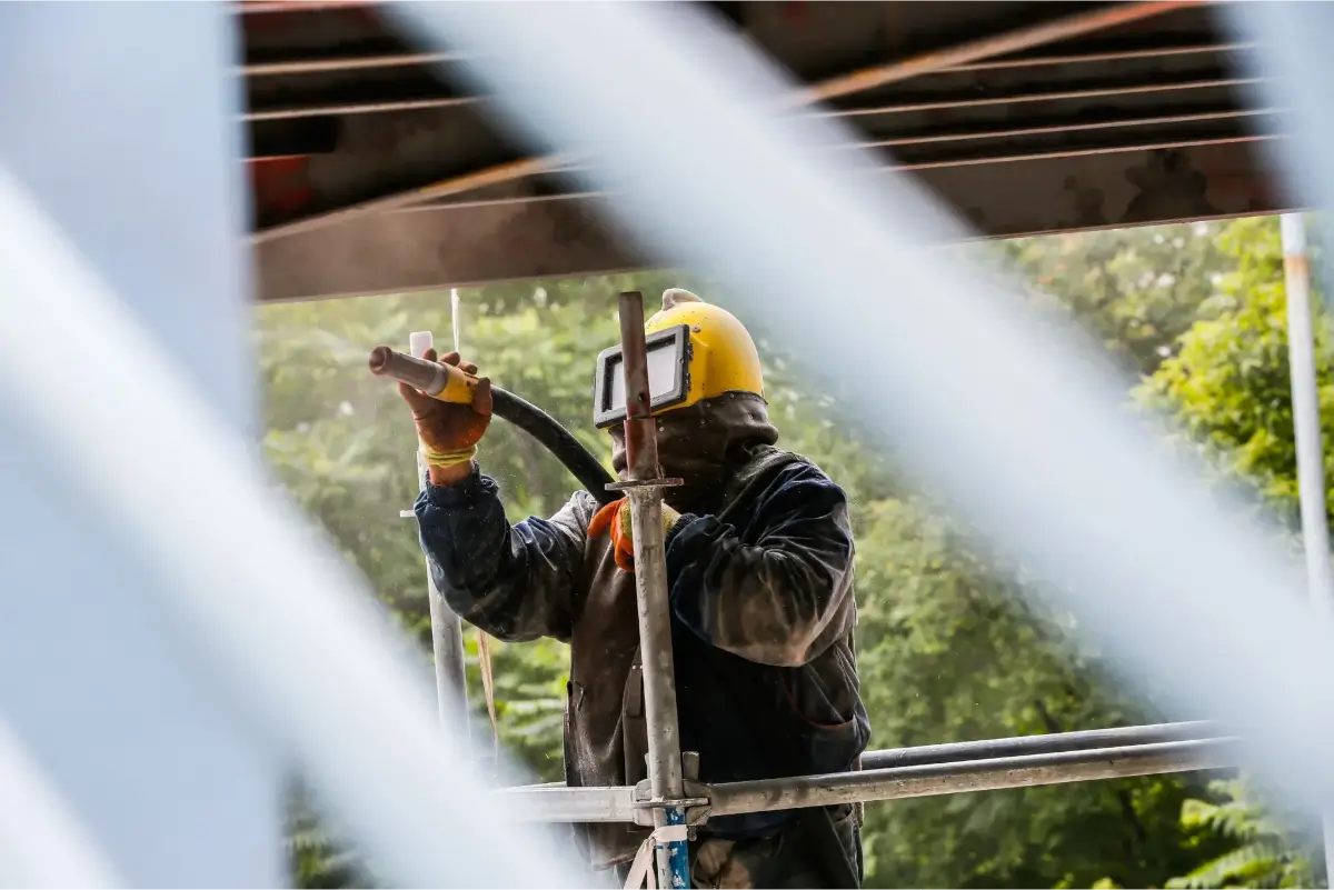 sandblasting heavy equipment service